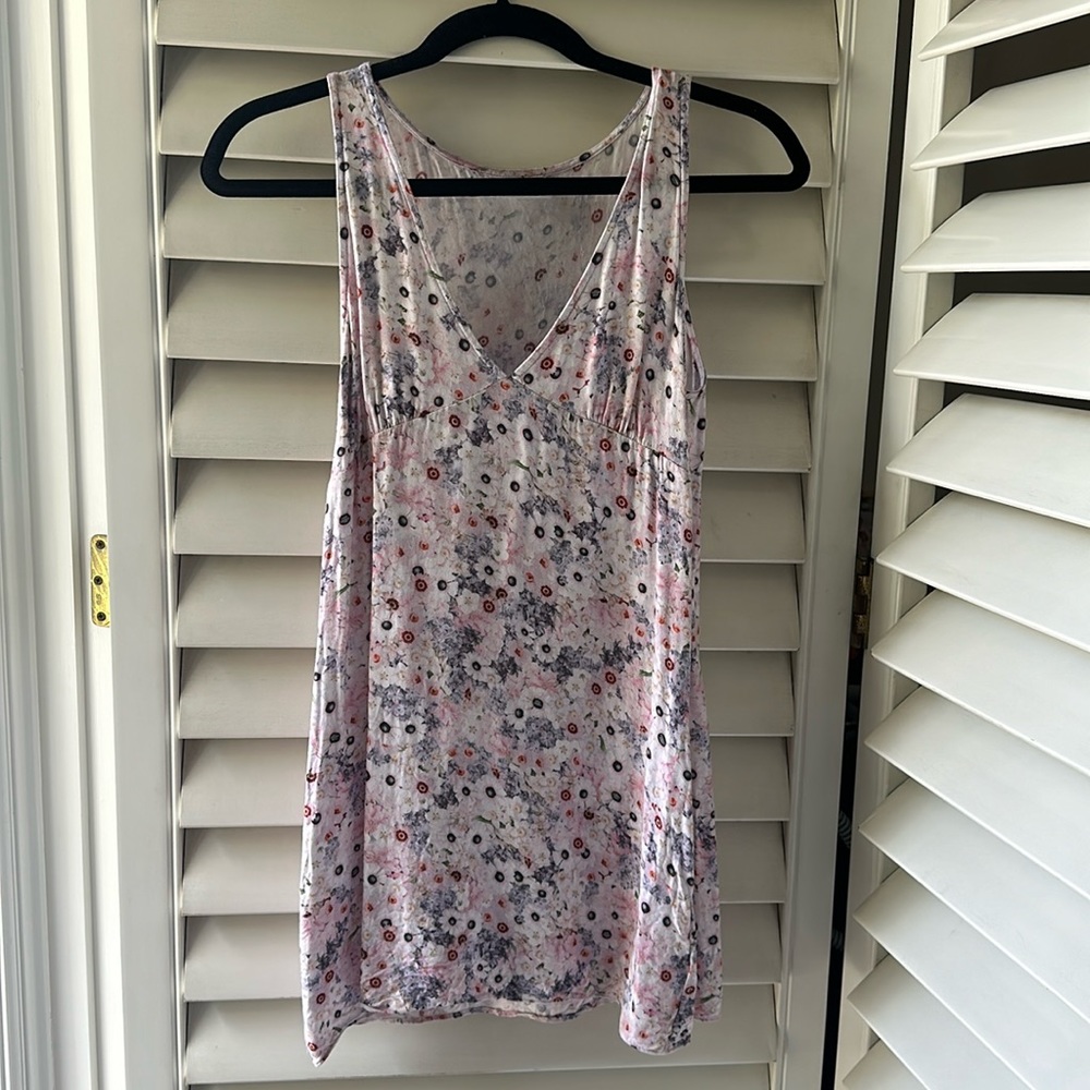 XS Sunday best dress! So cute and only worn a few times.